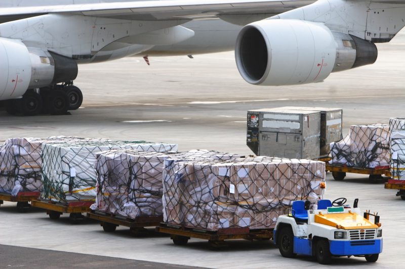 La demanda de carga aérea aumentó un 10,8% en diciembre