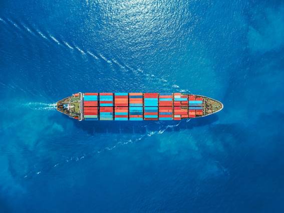 Transporte marítimo sostenible: DHL se alía con Hapag-Lloyd