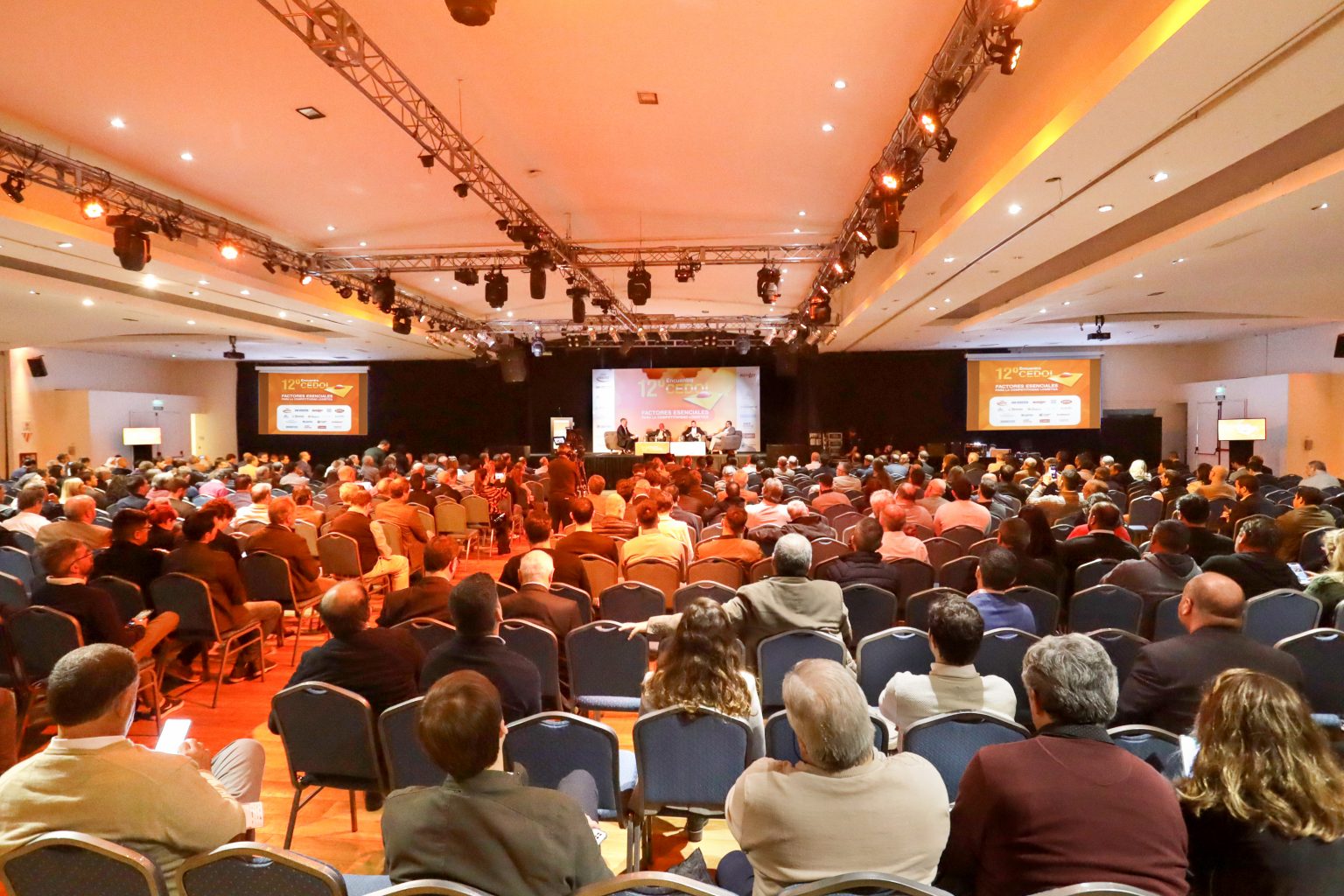 12º Encuentro CEDOL 2022: “Se necesita políticas claras para el abastecimiento de los insumos claves”