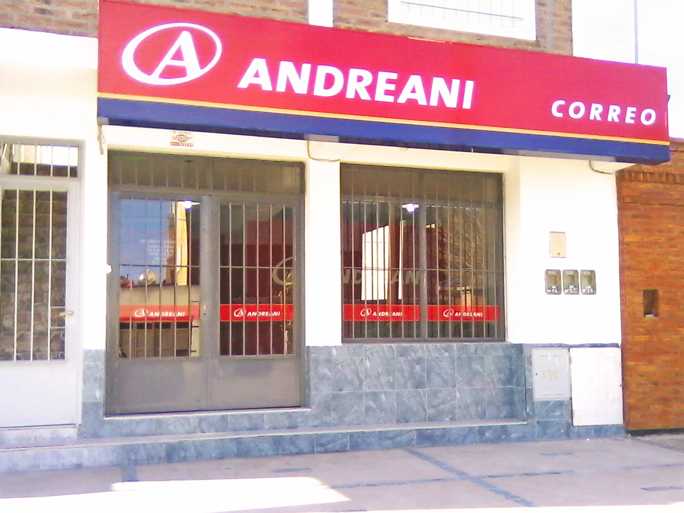 Andreani inauguró sucursal de Correo