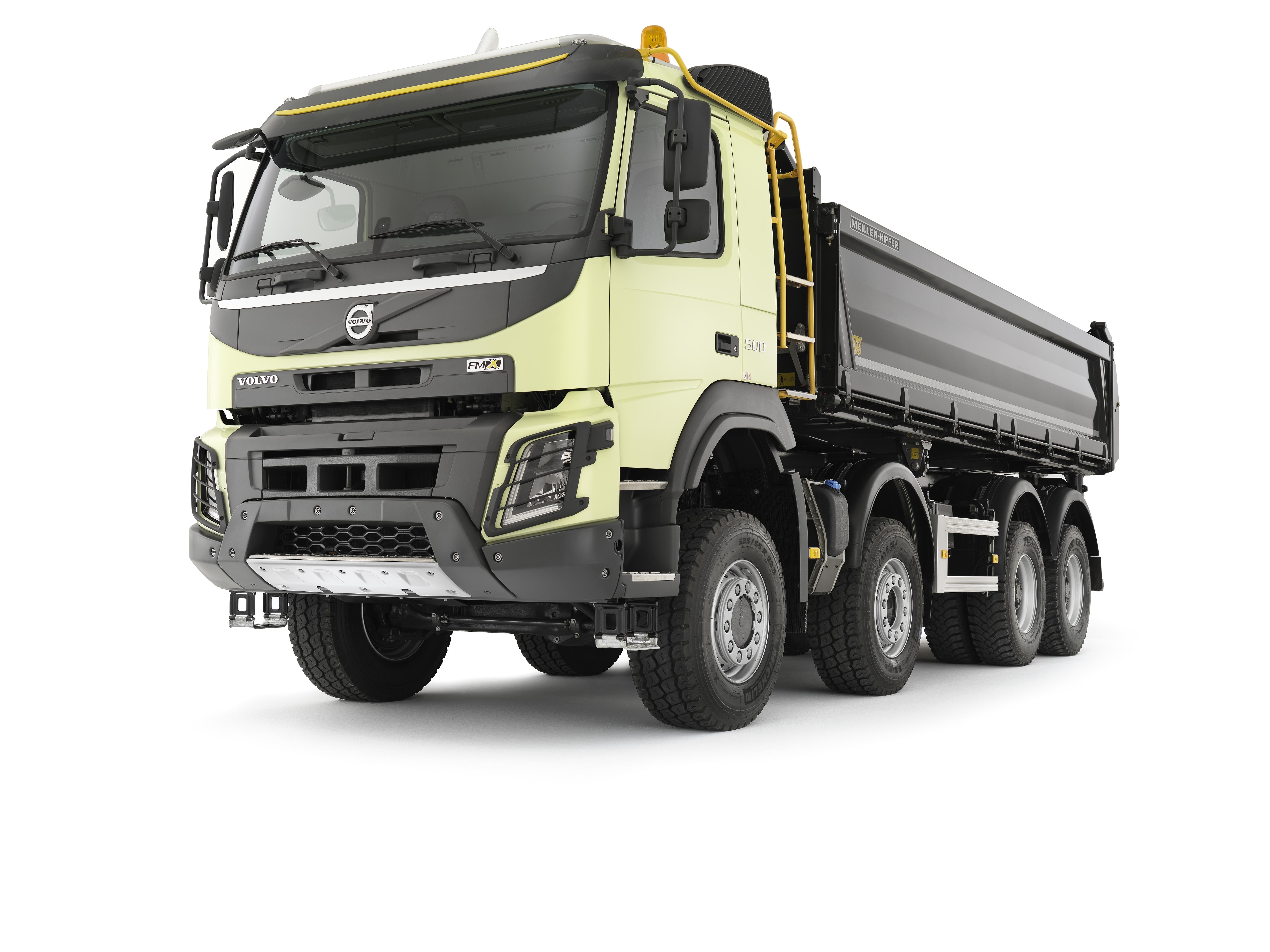 Volvo presentó su nuevo camión de construcción FMX