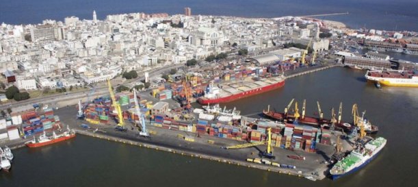 Argentina prohíbe el transbordo de mercadería en puertos uruguayos