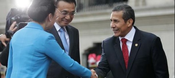 China impulsa el proyecto de tren interocéanico en Perú