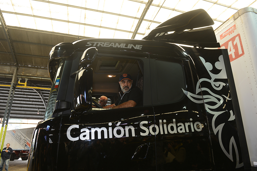 Scania participó de la misión solidaria de radio Metro