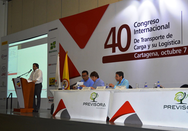 FADEEAC participó del Encuentro Internacional de Transporte en Colombia