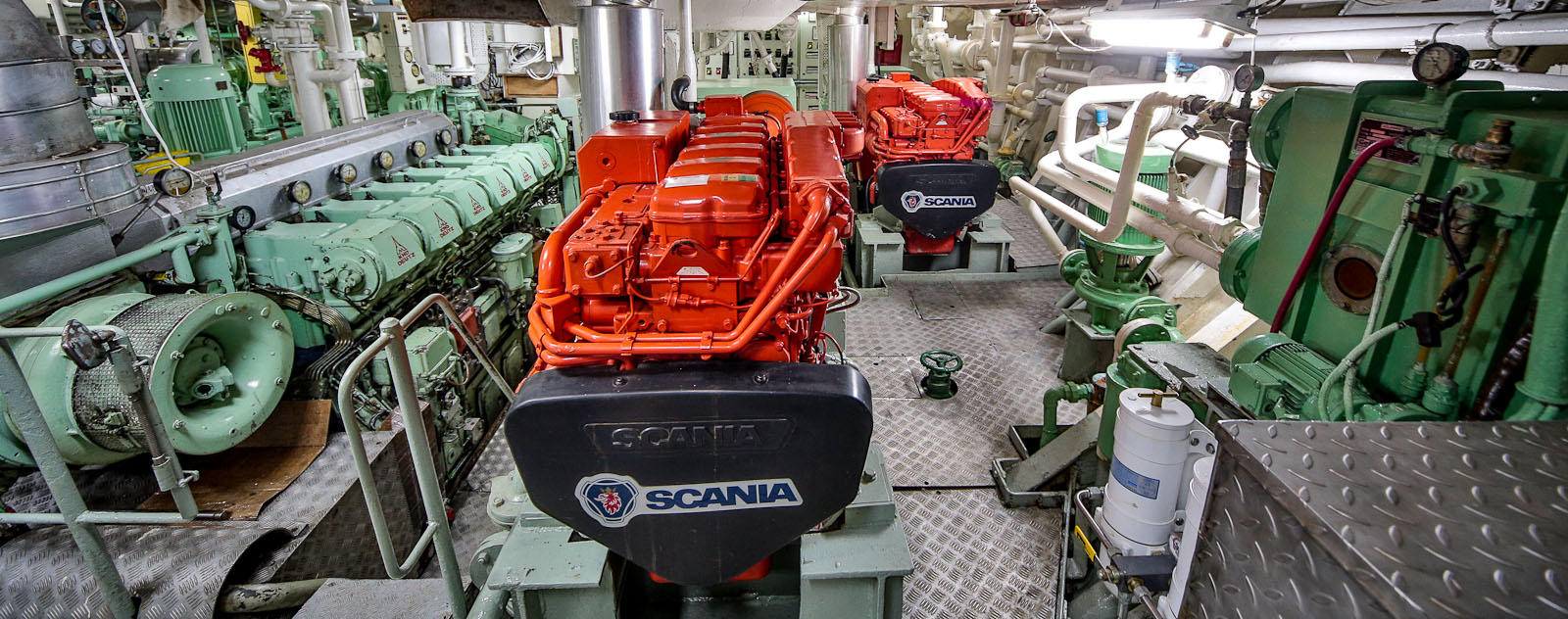 Scania exhibe motores marinos en puerto de Mar del Plata