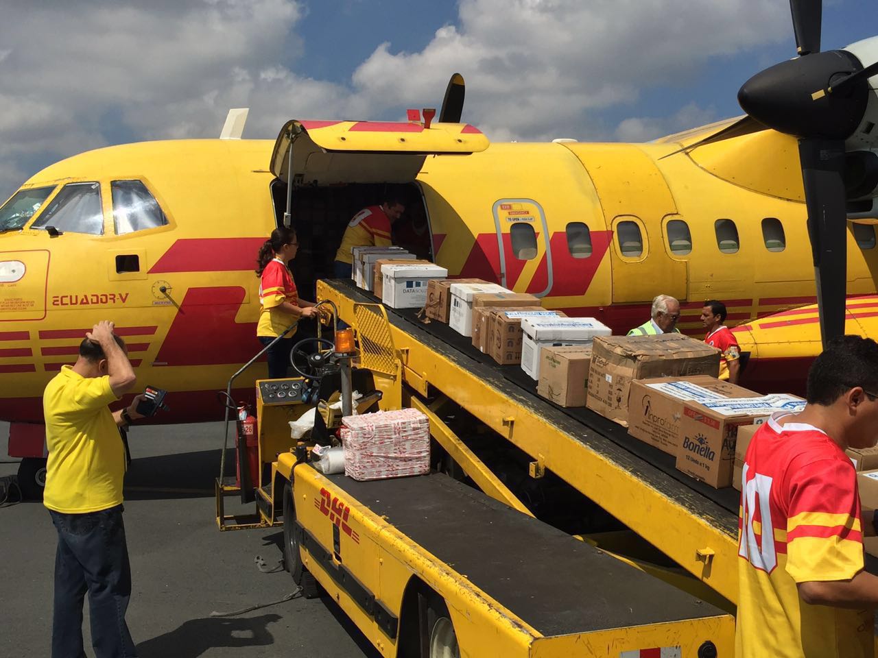 DHL presta logística tras terremoto en Ecuador