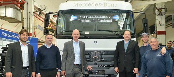 Mercedes-Benz produce con tecnología Euro V
